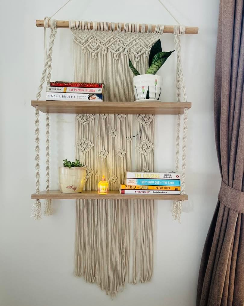 Macramé in the making